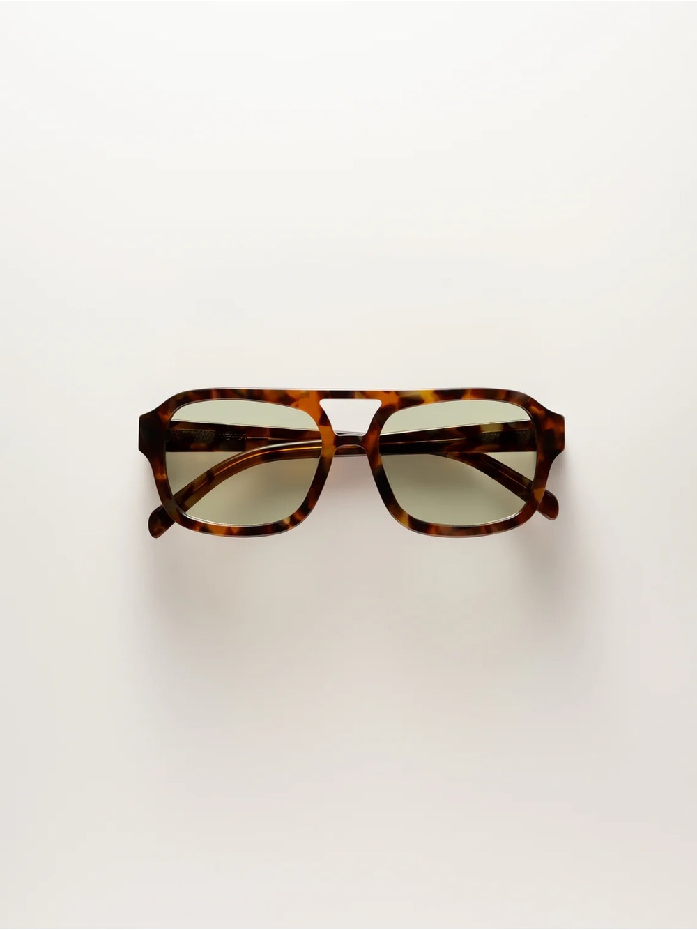 VEHLA Tortoiseshell Sunglasses with Green-Tint Lenses